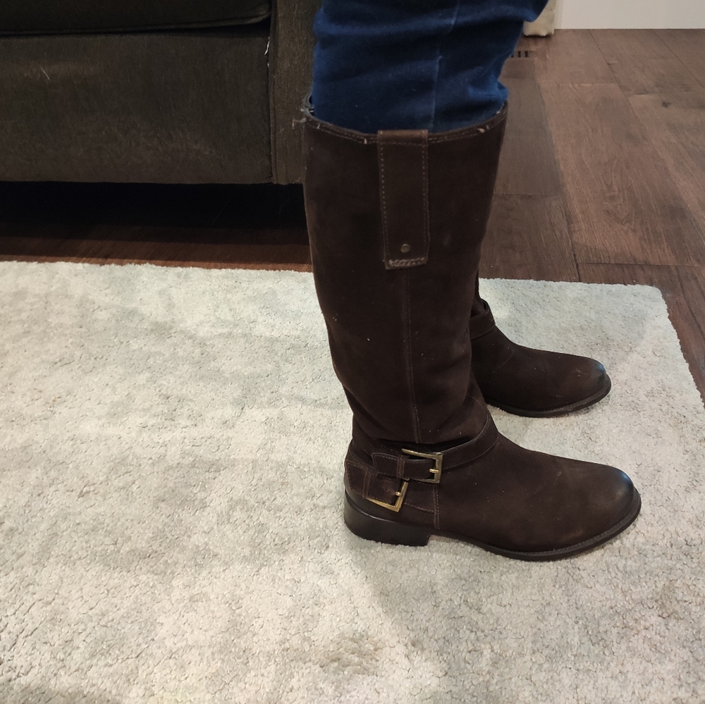 Clark Brown leather boots